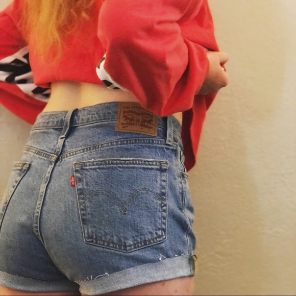 Levi 501 jean shorts - Picture 1 of 5